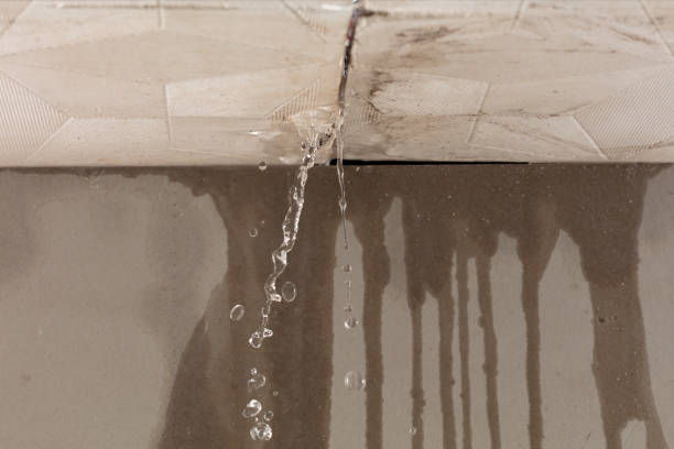 Professional Structural Drying technician working in Kailua Kona, HI